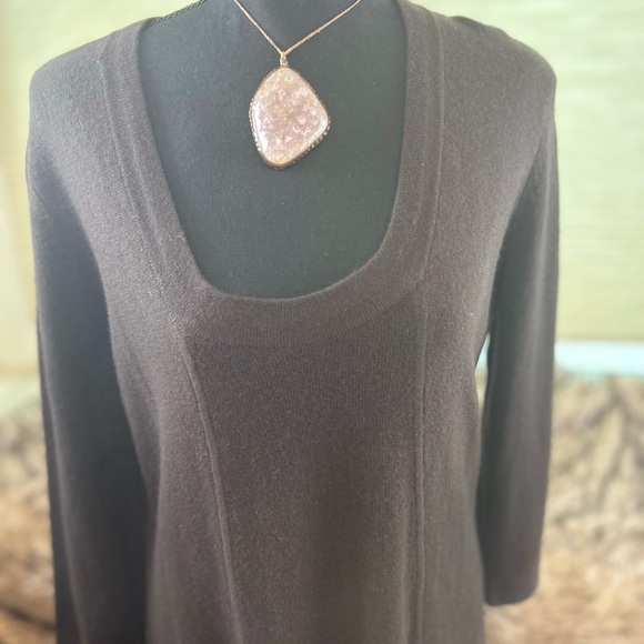 Neiman Marcus Chocolate Brown 100% Cahsmere Dress - Picture 5 of 6